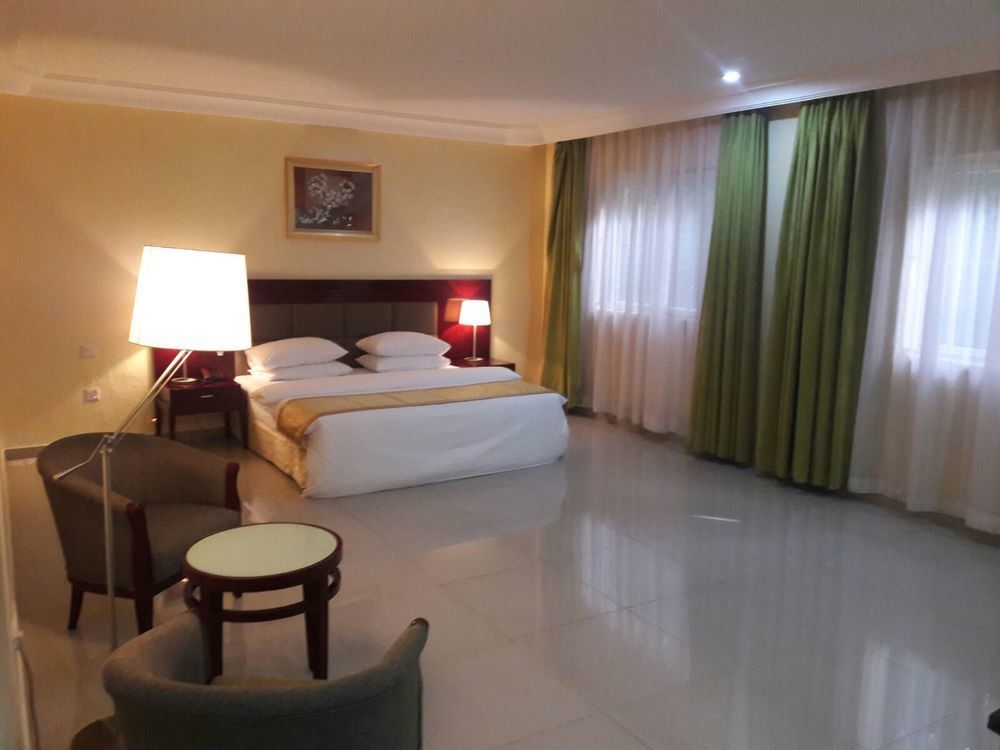 Check Inn Hotel Abuja Kültér fotó