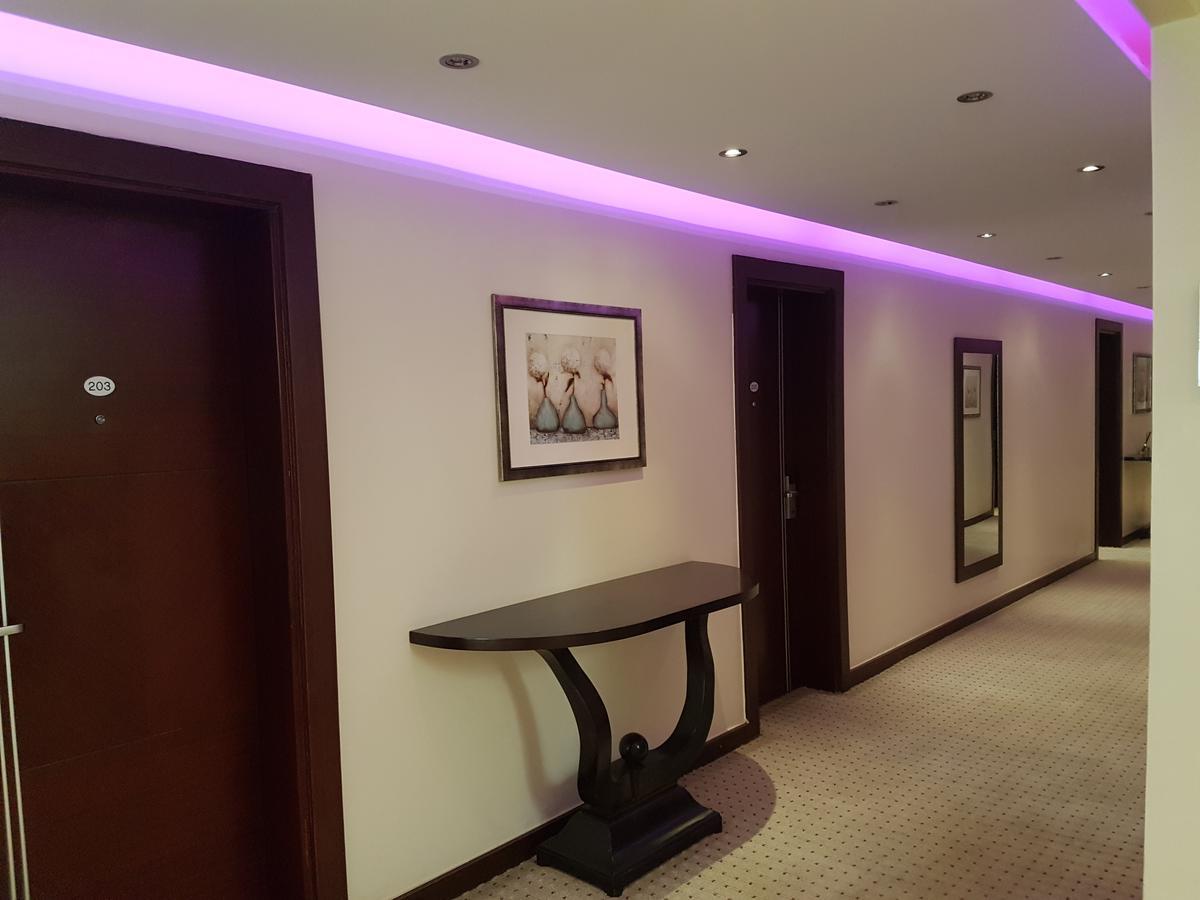 Check Inn Hotel Abuja Kültér fotó