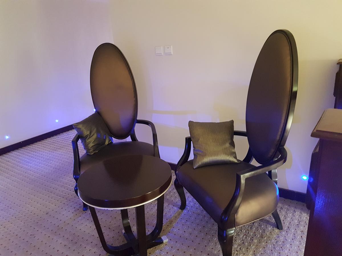 Check Inn Hotel Abuja Kültér fotó