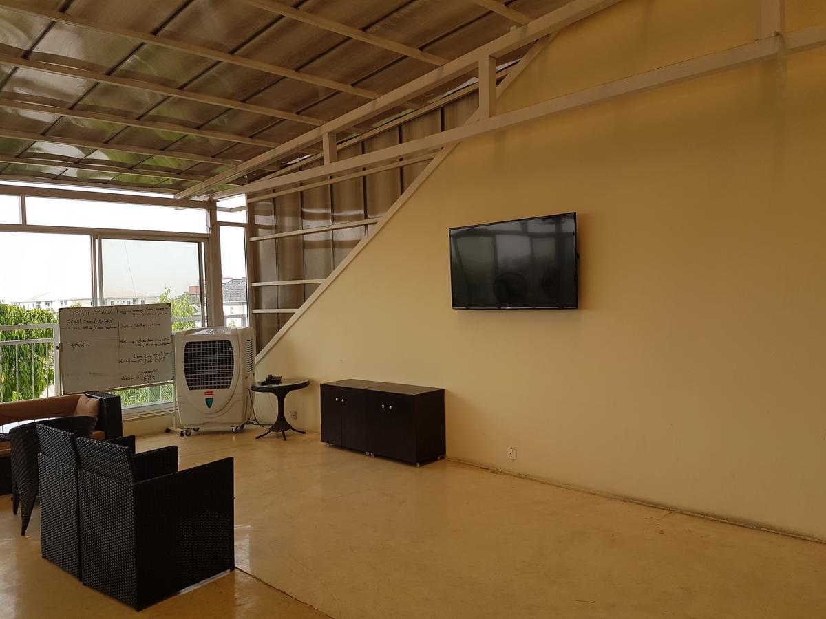 Check Inn Hotel Abuja Kültér fotó