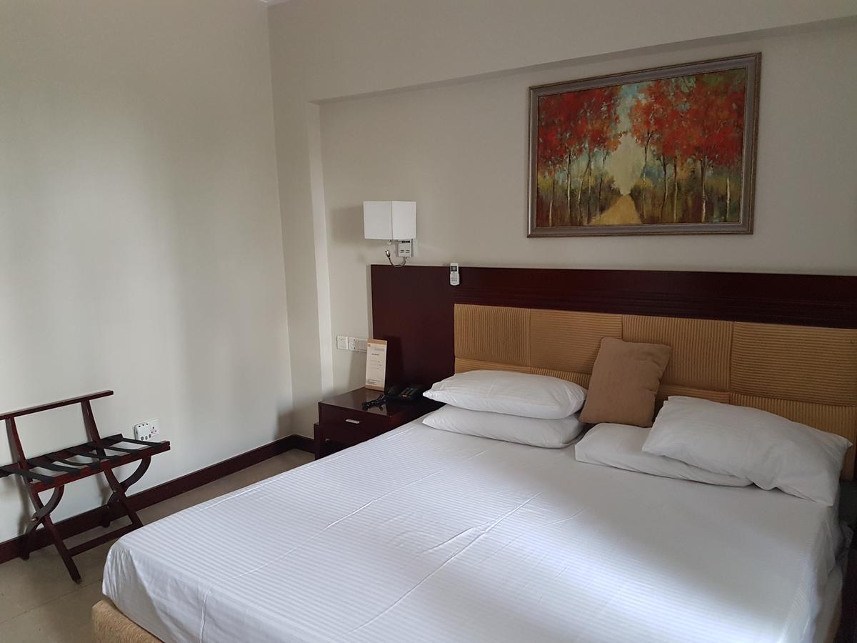 Check Inn Hotel Abuja Kültér fotó