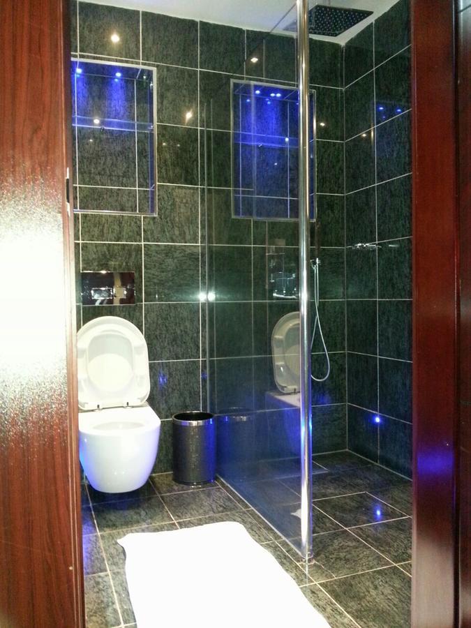 Check Inn Hotel Abuja Kültér fotó