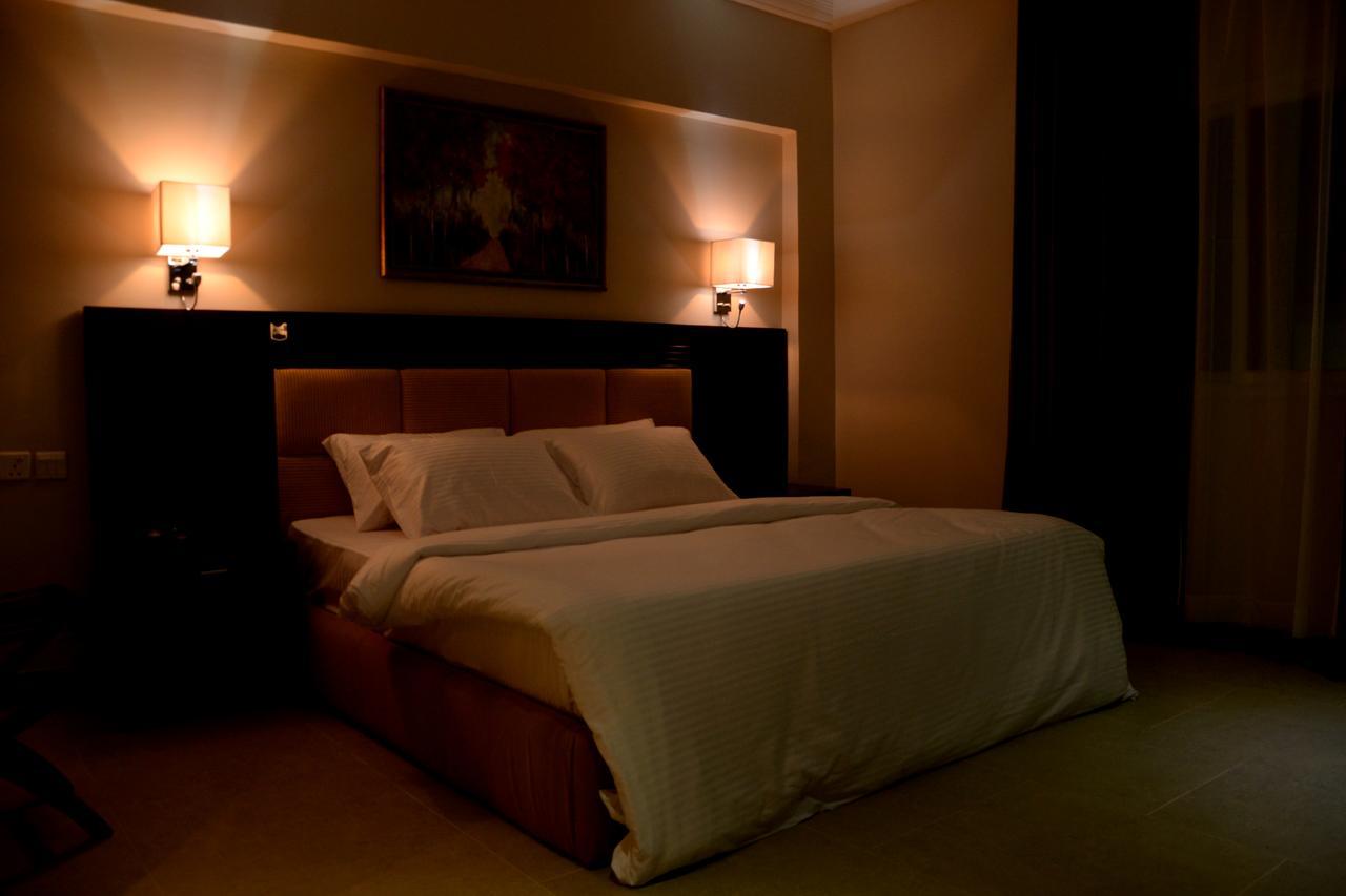 Check Inn Hotel Abuja Kültér fotó