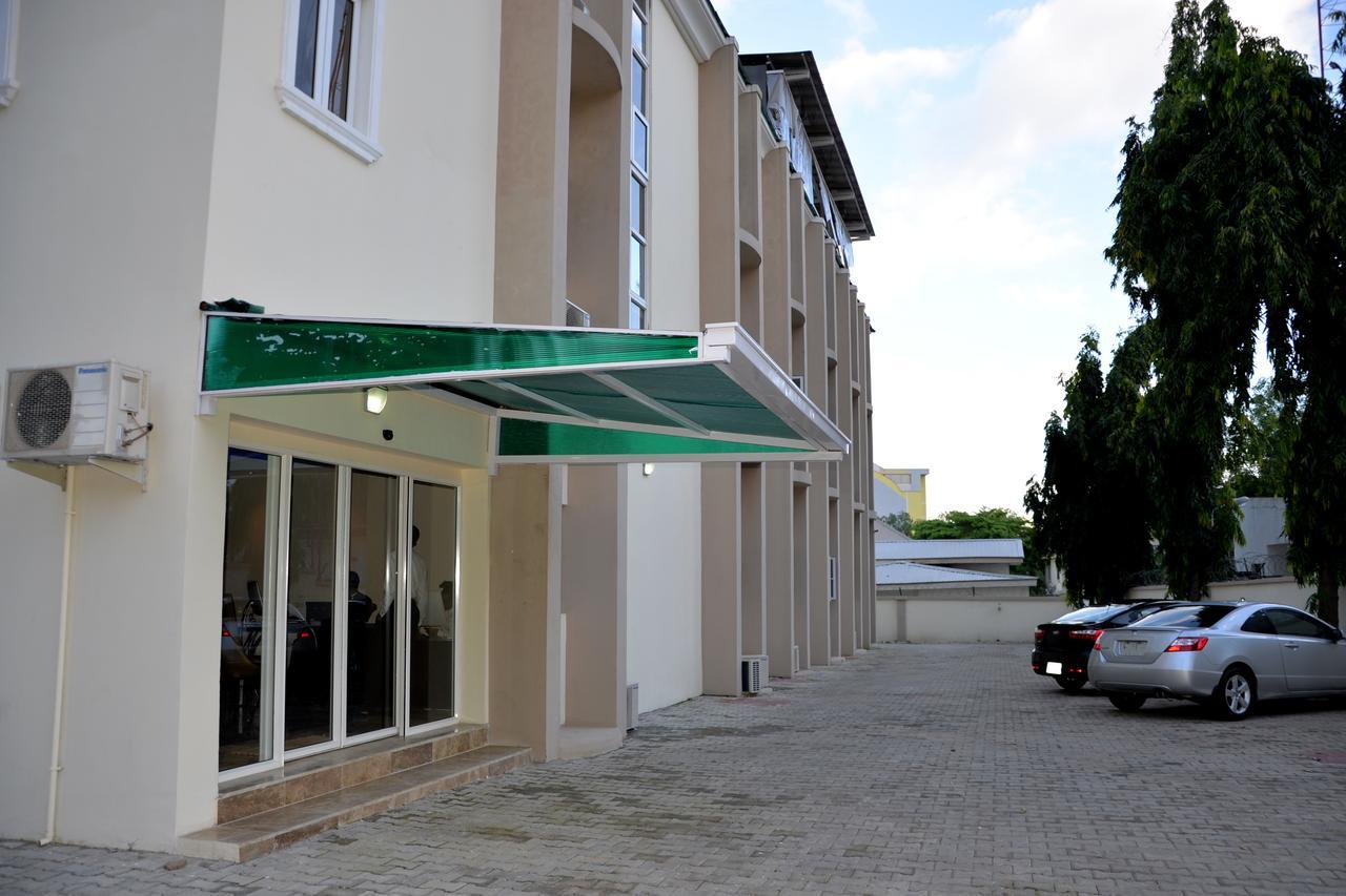 Check Inn Hotel Abuja Kültér fotó