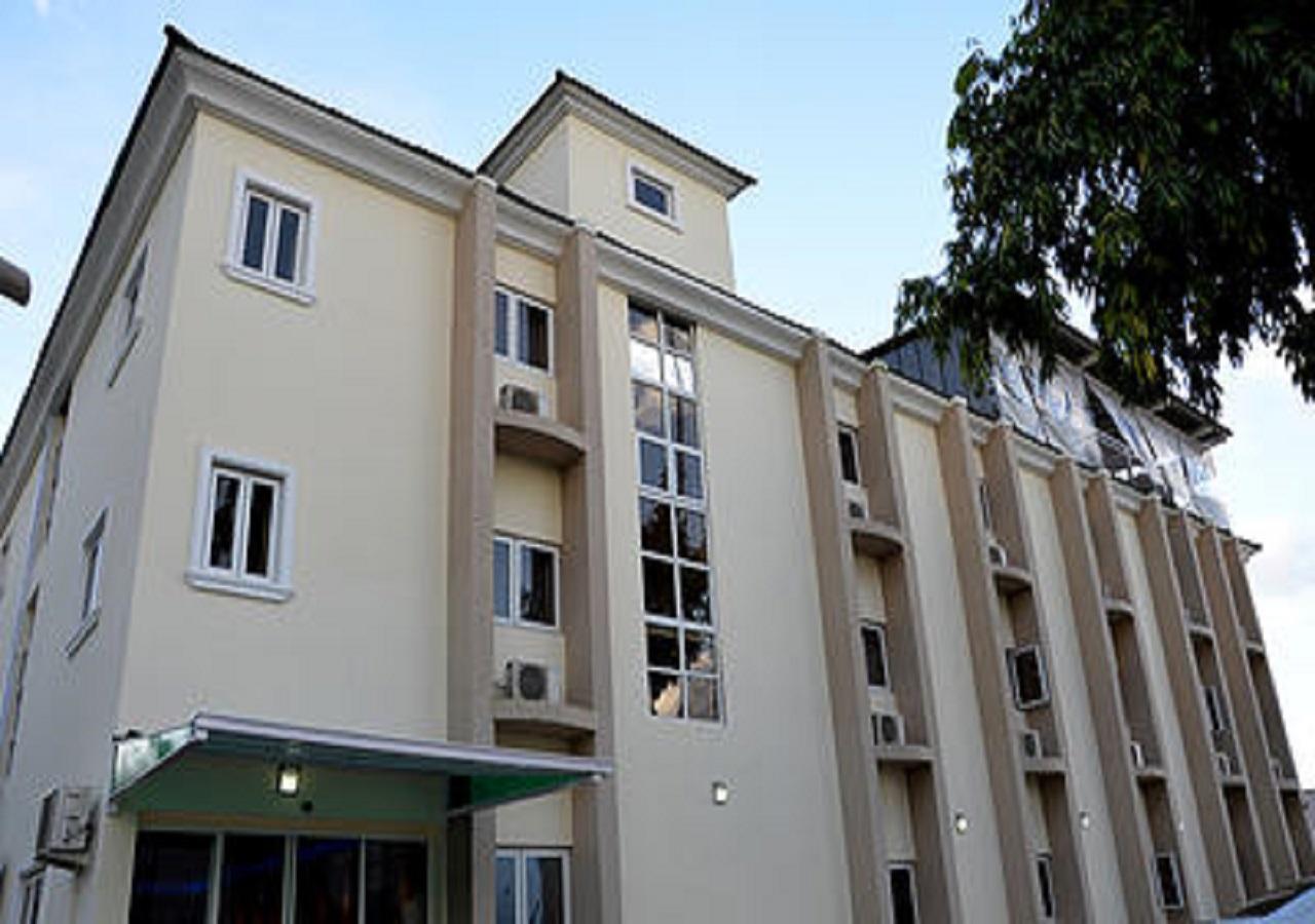 Check Inn Hotel Abuja Kültér fotó